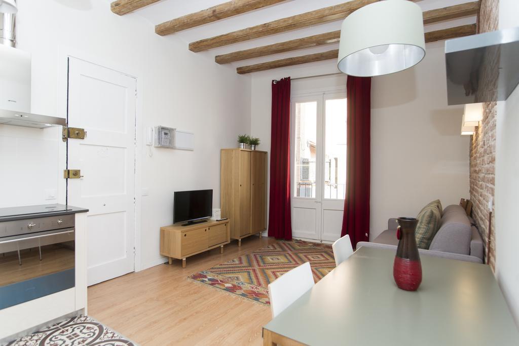 Apartments Barcelona Sagrada Kültér fotó