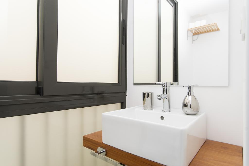 Apartments Barcelona Sagrada Kültér fotó